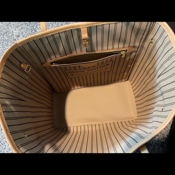 Louis Vuitton monogram game on neverfull mm - Picture 8 of 16